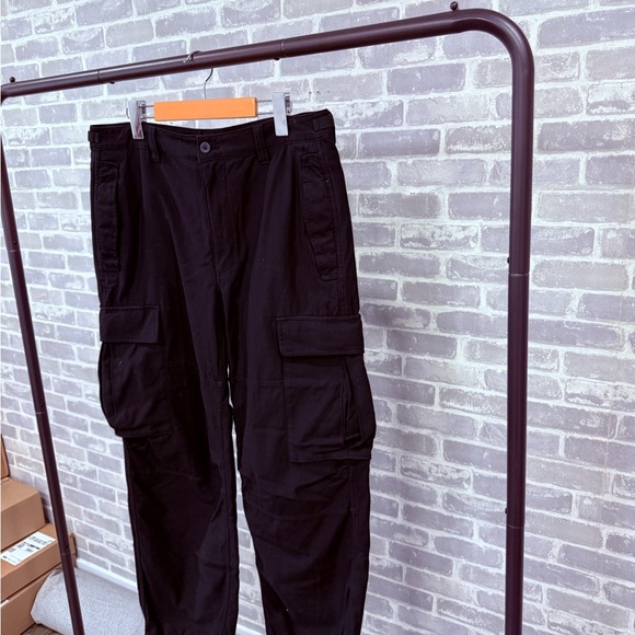 TNA Supply Cargo Pants - Picture 2 of 3